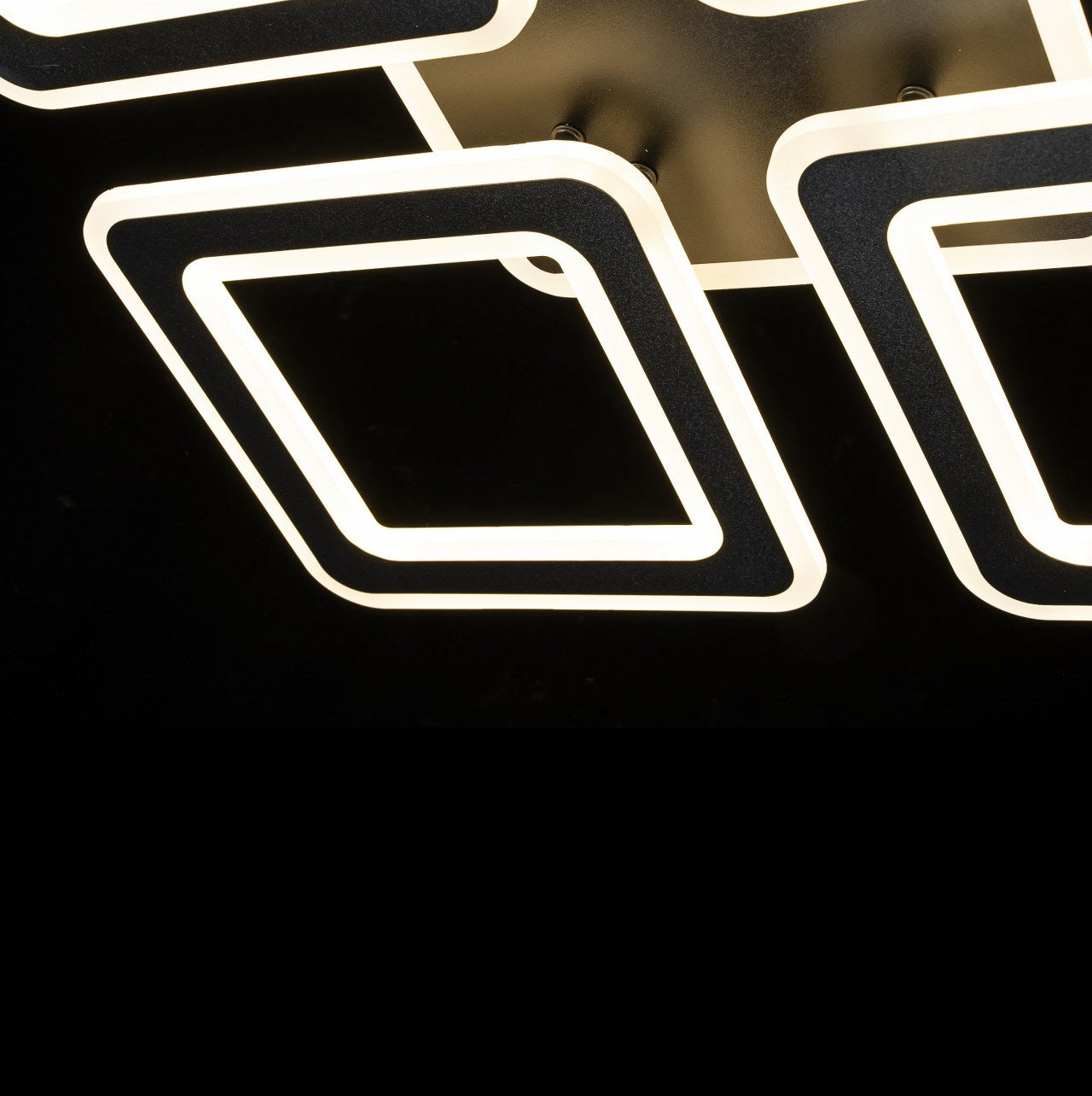 Lampara Led 4 Brazos Cuadrados Negro