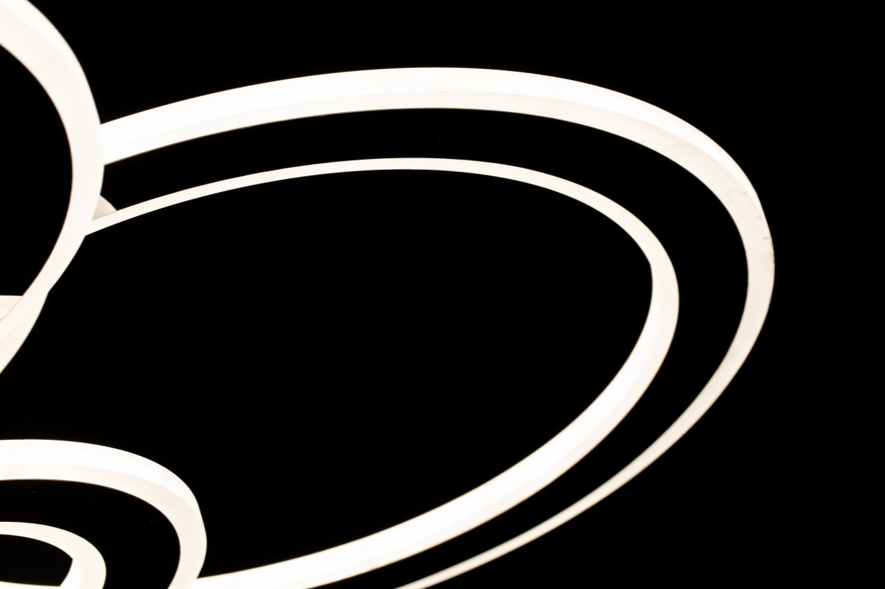 Lampara de 6 Aros Led Integrado CCT Regulable con Mando Gris