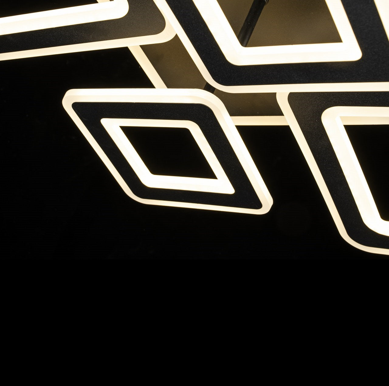 Lámpara de techo con 4 LEDS Negro