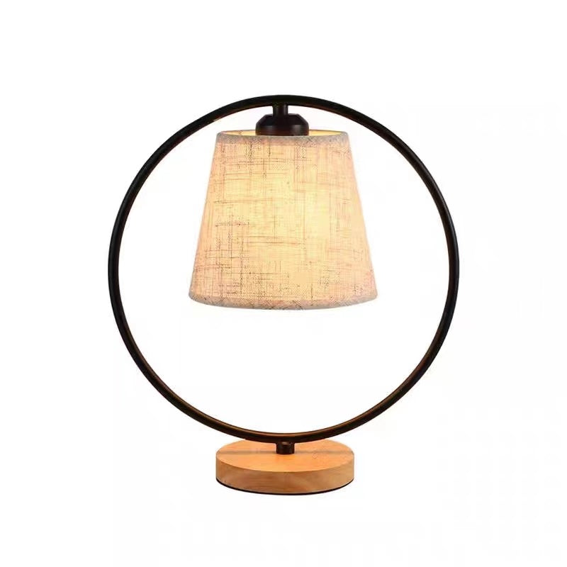 Lampara-De-Mesa-Nordica-Negro