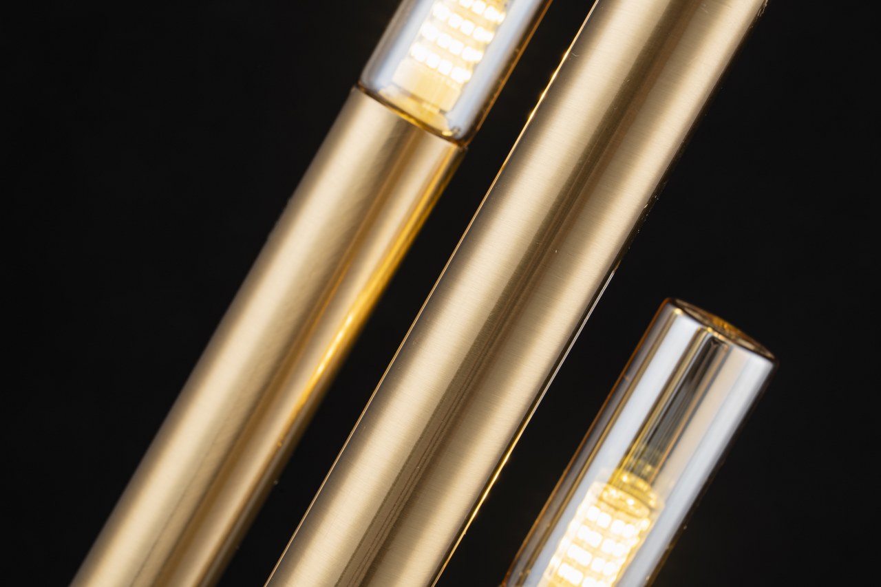 Lampara De Mesa Moderna Con Tres Bombillas G9 Dorado