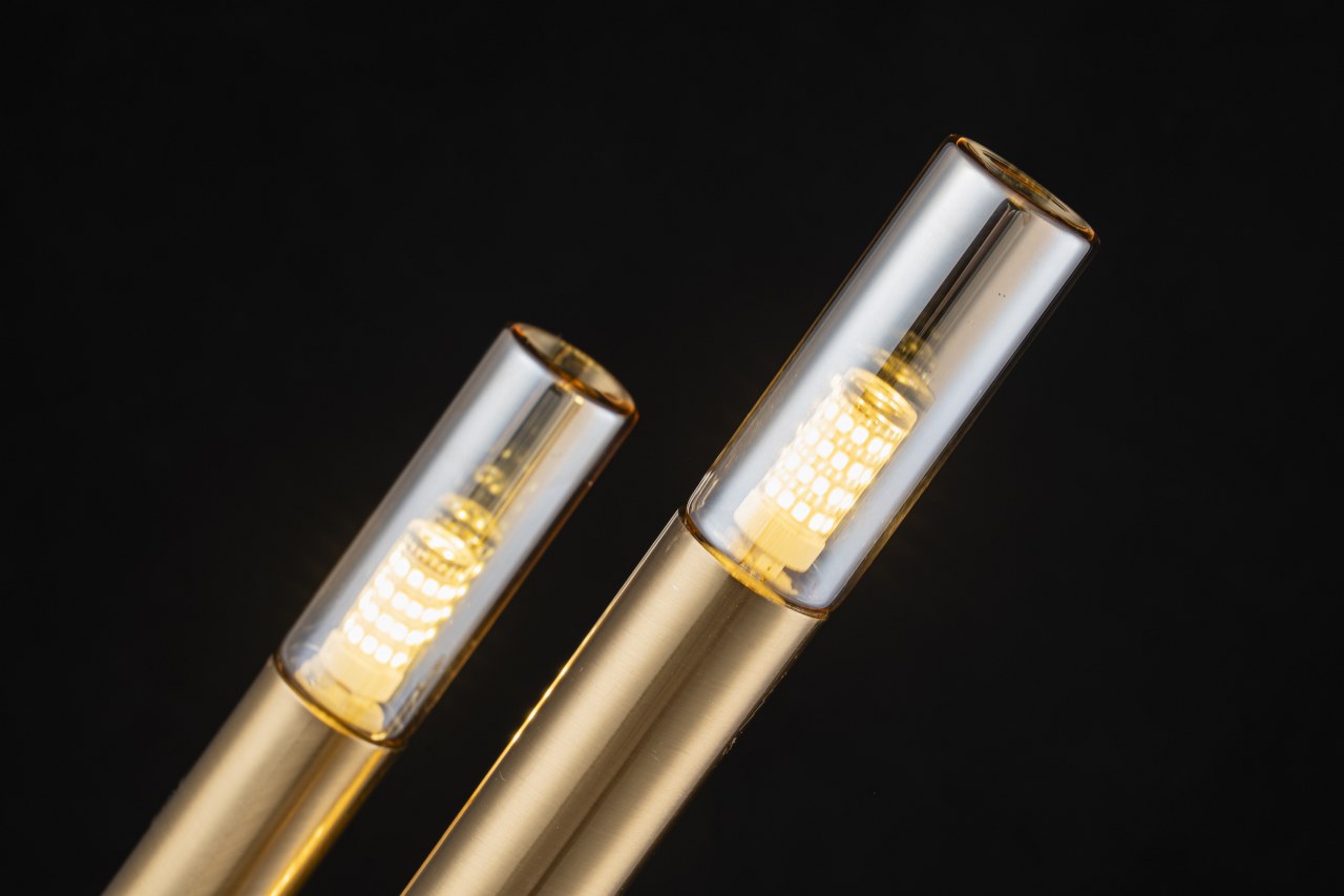 Lampara De Mesa Moderna Con Tres Bombillas G9 Dorado