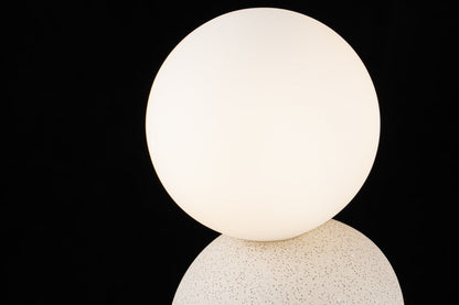 Aplique De Pared de Concreto Con Bola De Vidrio Blanco